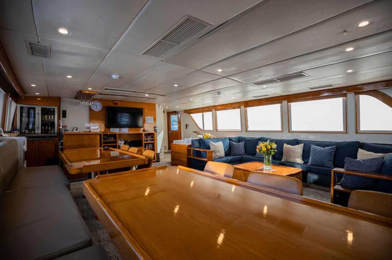 Dining Room - Nautilus Gallant Lady