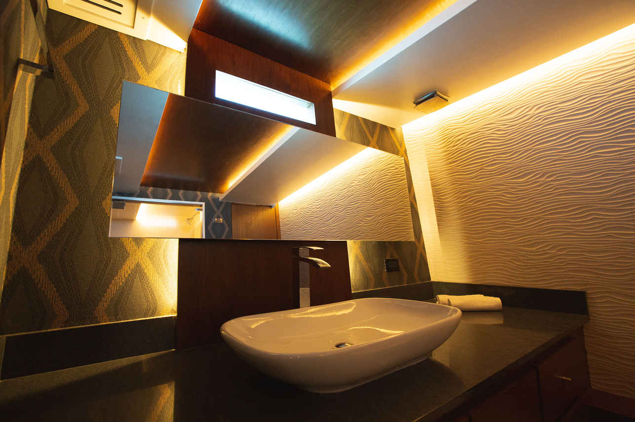En-Suite bathrooms - Nautilus Gallant Lady