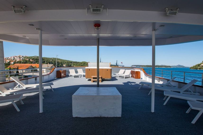Sun Deck - Mama Marija
