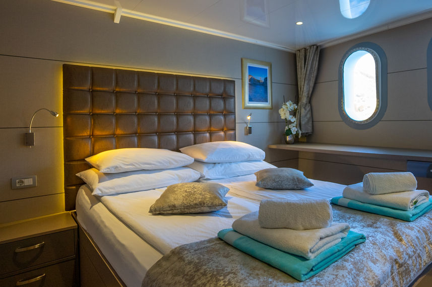 Main Deck Cabin - Ambassador