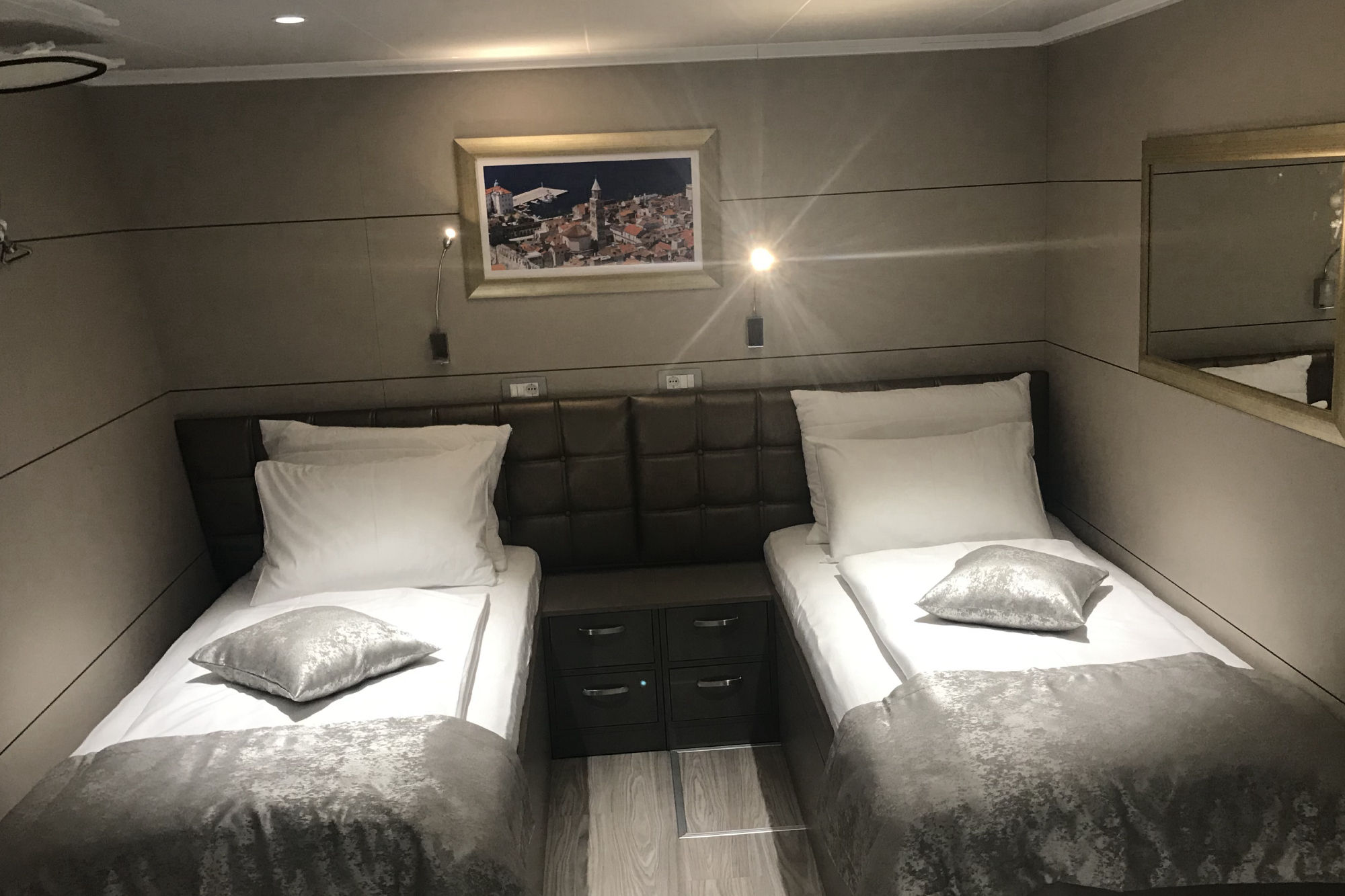 Lower Deck Cabin - Ambassador