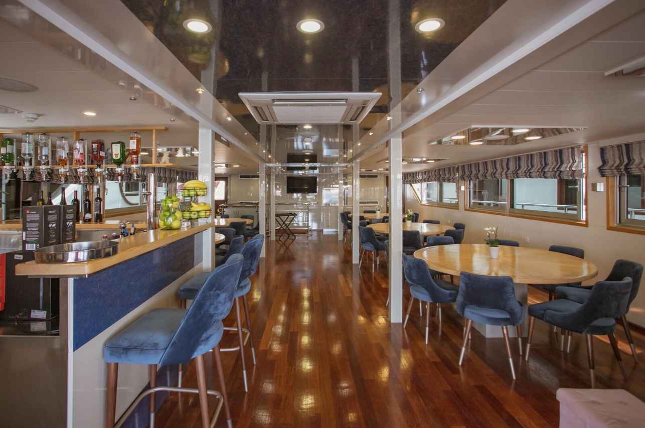 Salle à manger  - Captain Bota