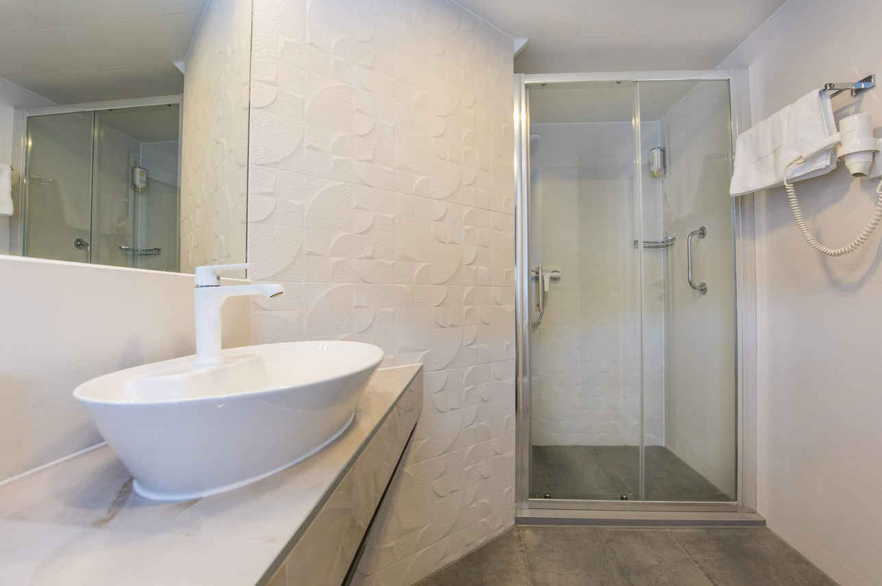 Salle de bain privée - Yolo
