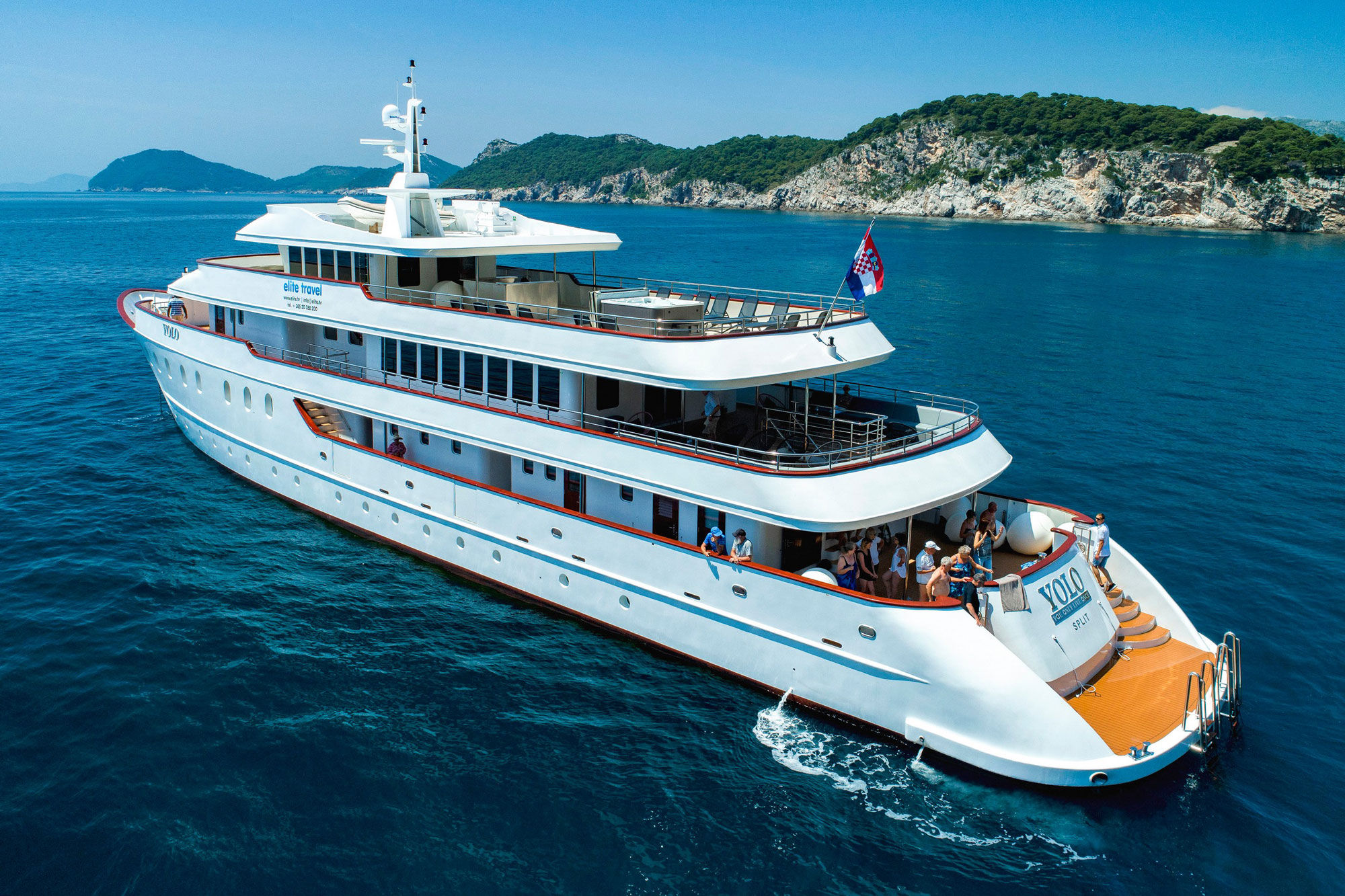 Yolo Cruise Ship, Croatia - LiveAboard.com