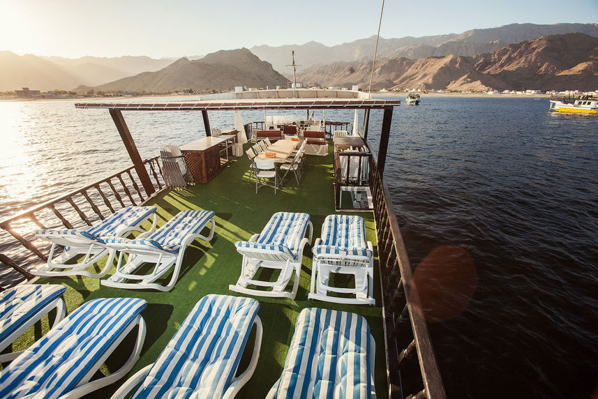 Sun Deck - Red Dhow