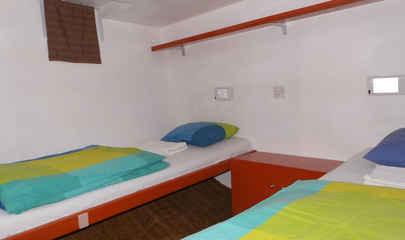 Single Cabins