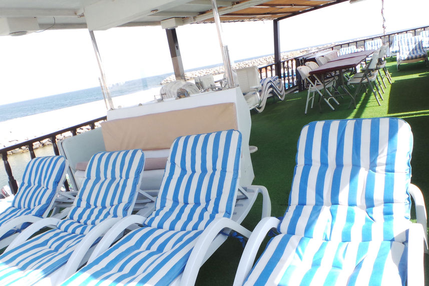 Sun Deck - Brown Dhow