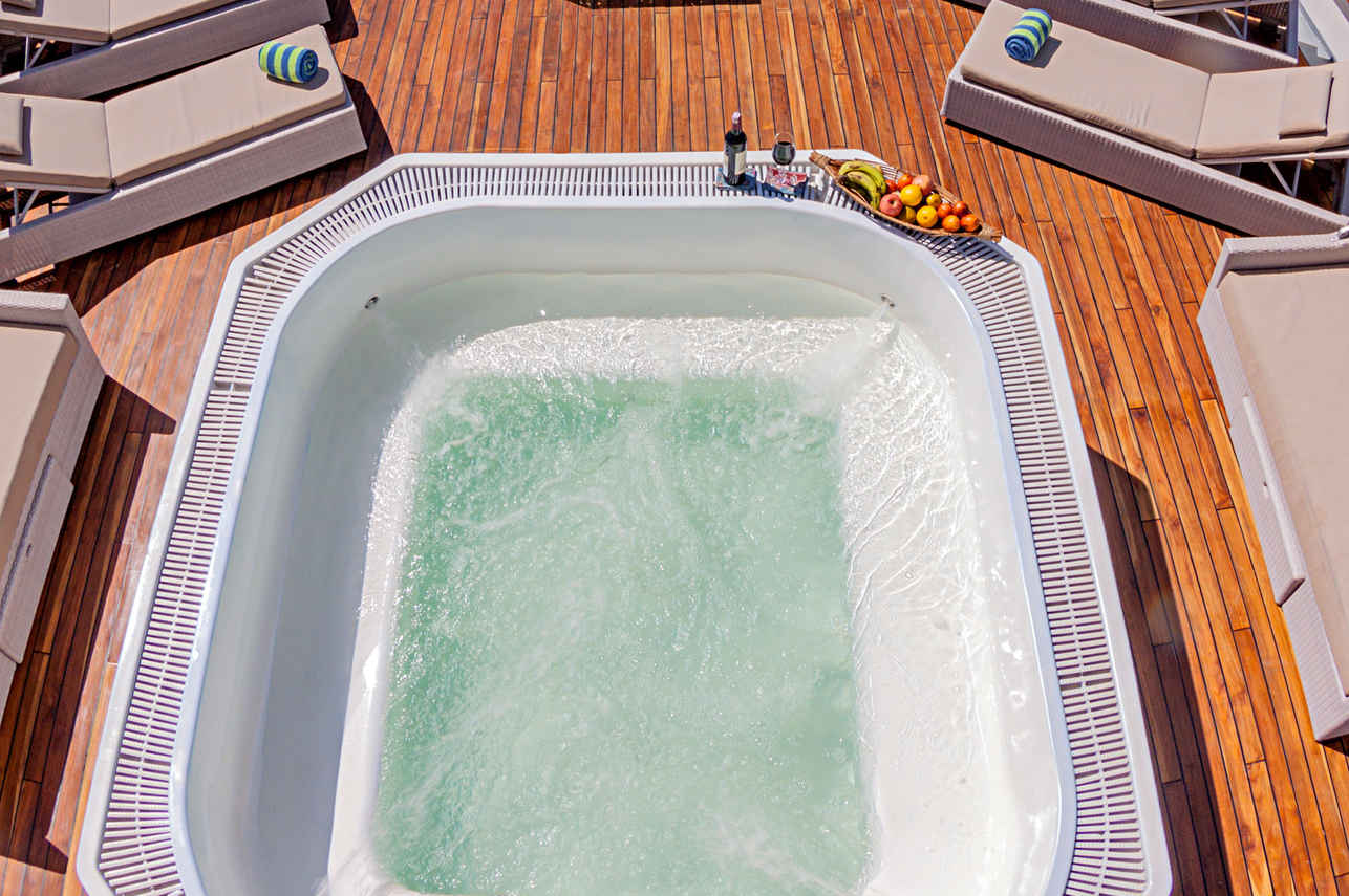 Jacuzzi - Salila