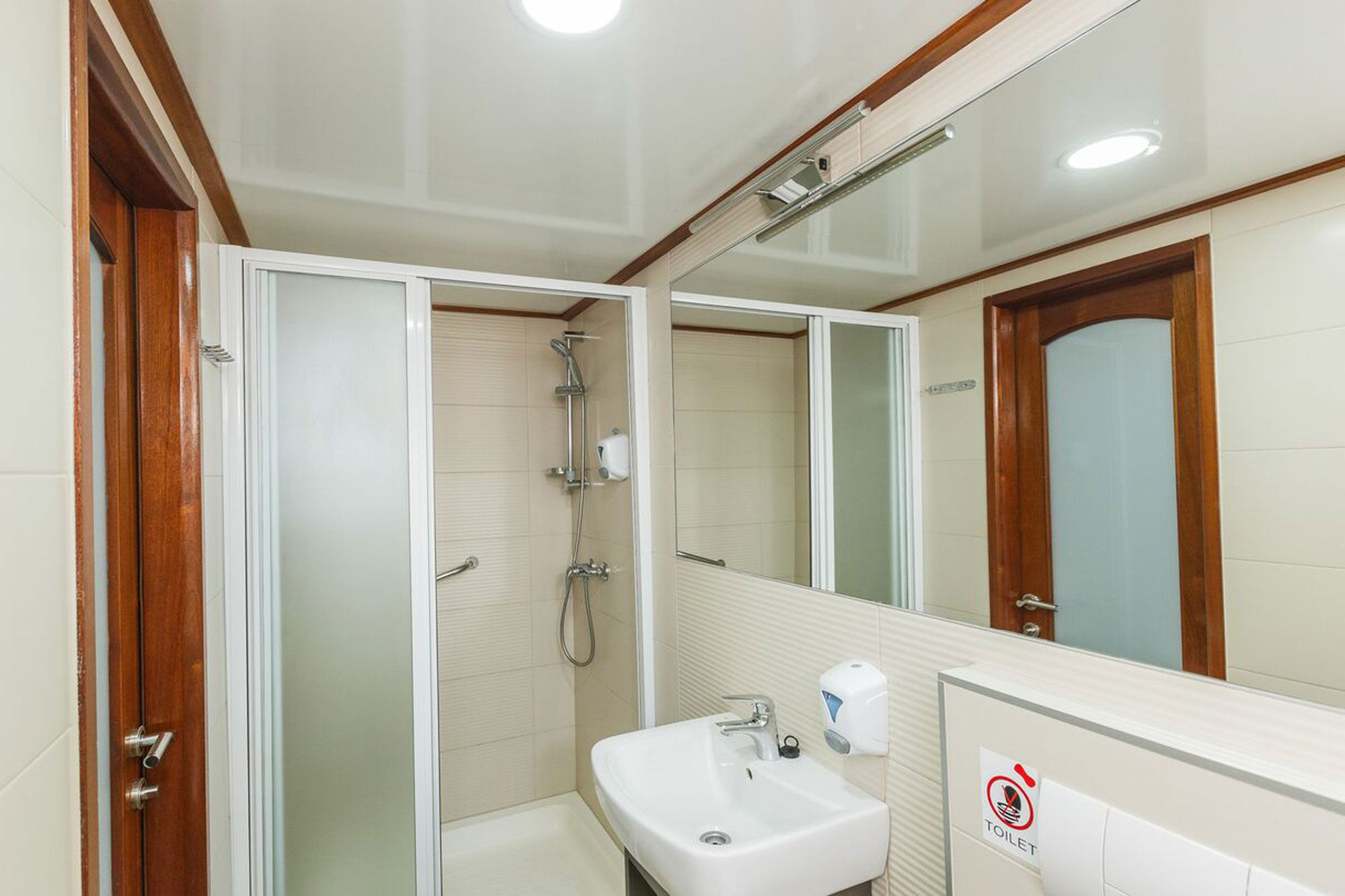 En-Suite bathrooms - Prestige