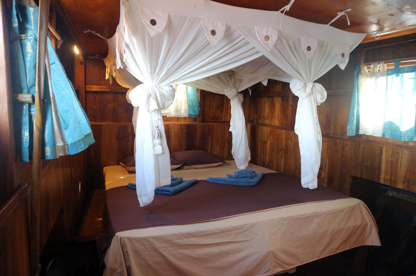 Cabina letto matrimoniale - Warisan Komodo