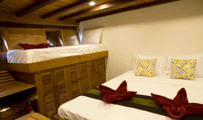 Back Cabins