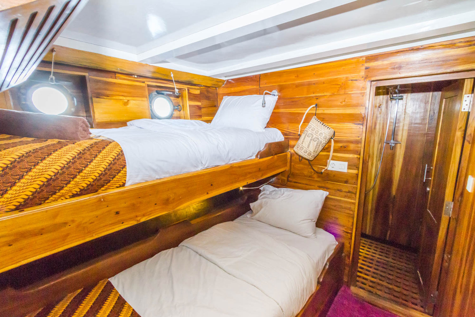 Standard Bunk Cabin - Kelana