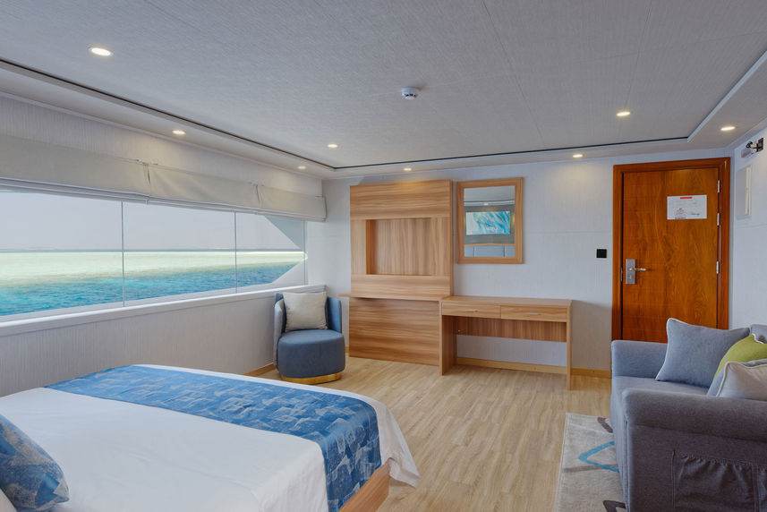 Main Deck Cabin - Felicity