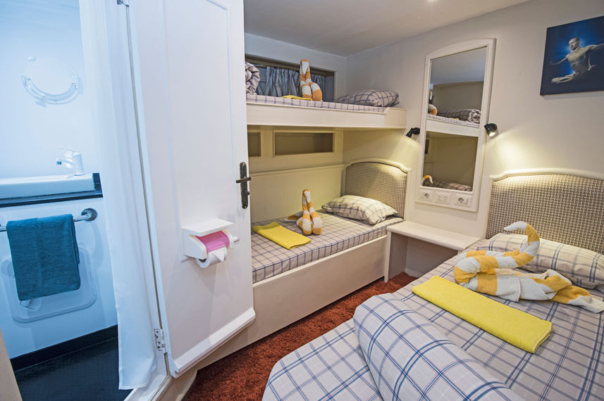 Triple Cabin - Liberty