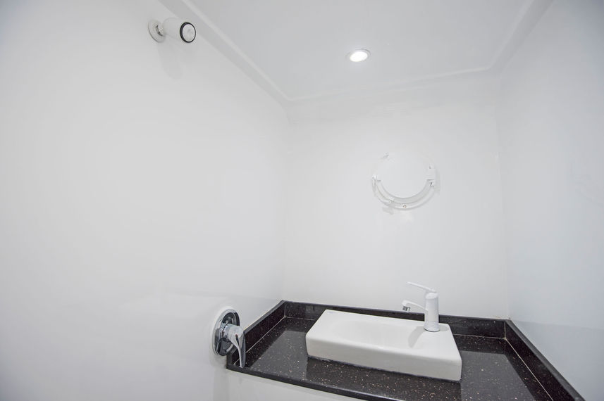 #en-suitebathroom - Liberty