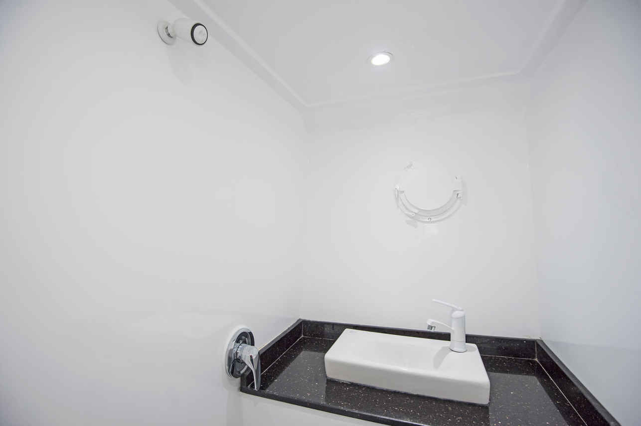 #en-suitebathroom - Liberty