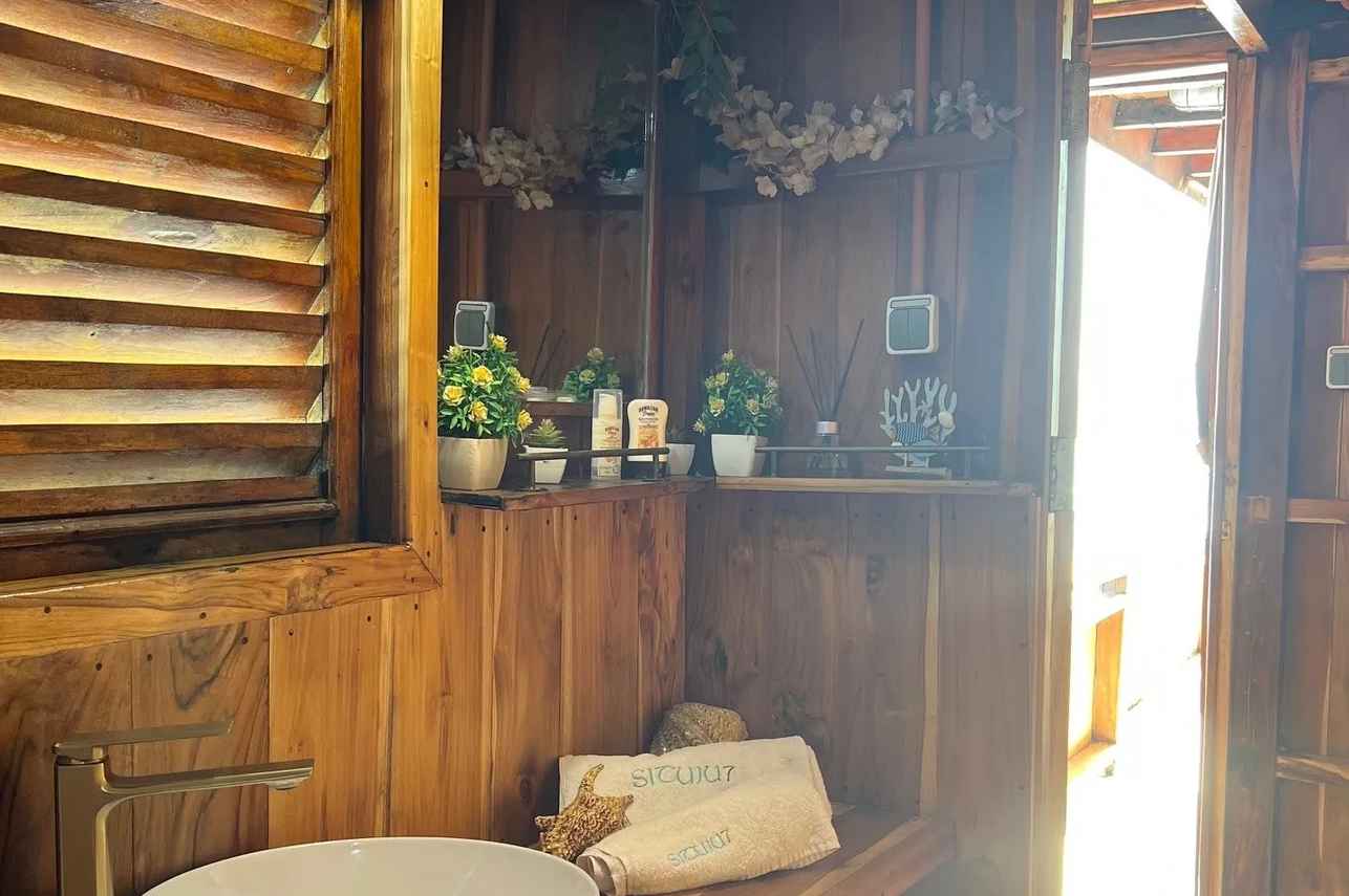 Bali Bathroom