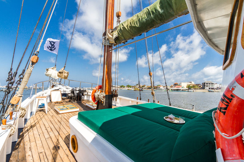Sun Deck - Anne-Judith II