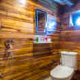 #en-suitebathroom - Mola Mola