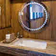 #en-suitebathroom - Mola Mola