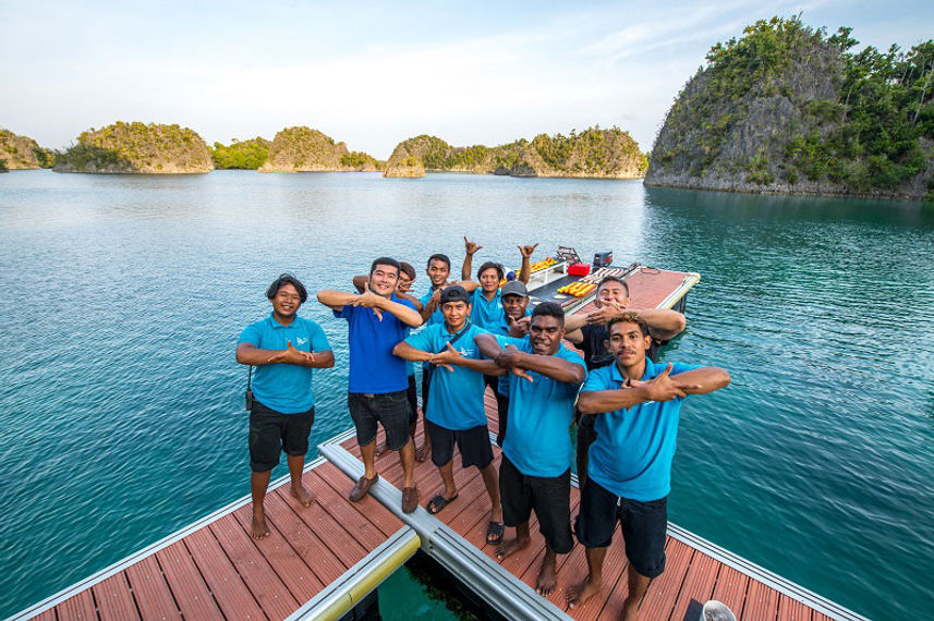 Mola Mola - Crews