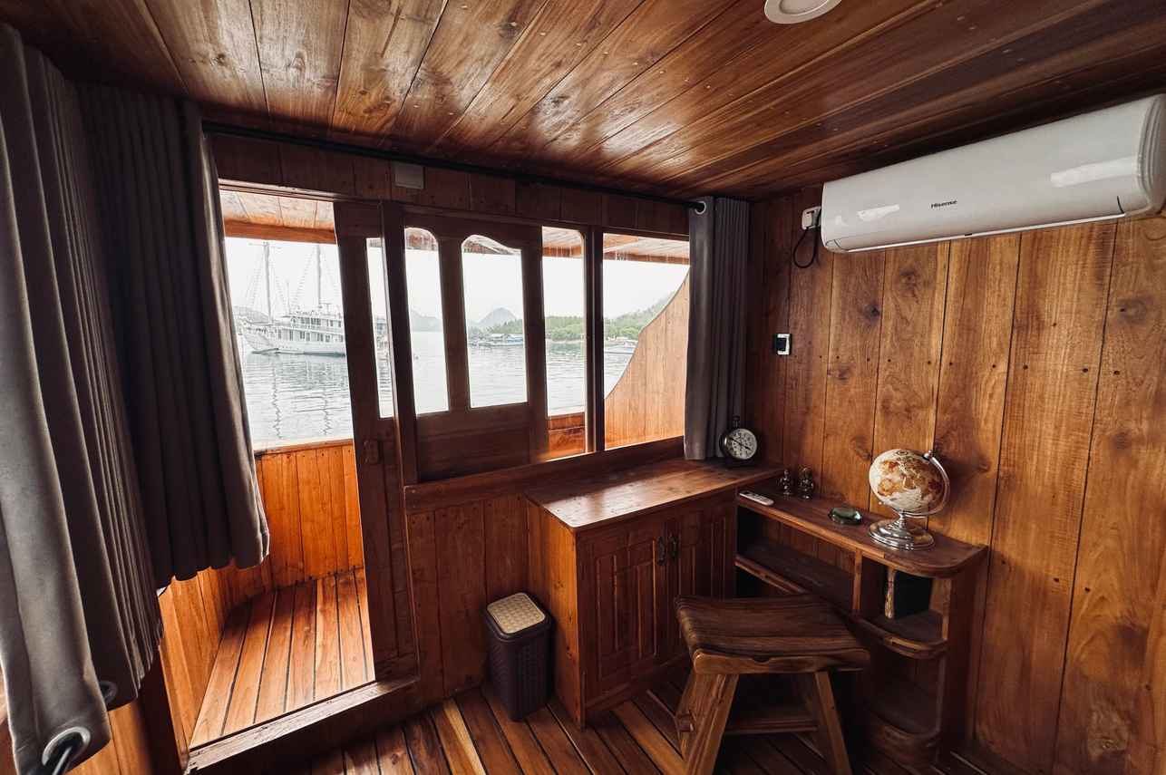 Upperdeck Cabin Balcony