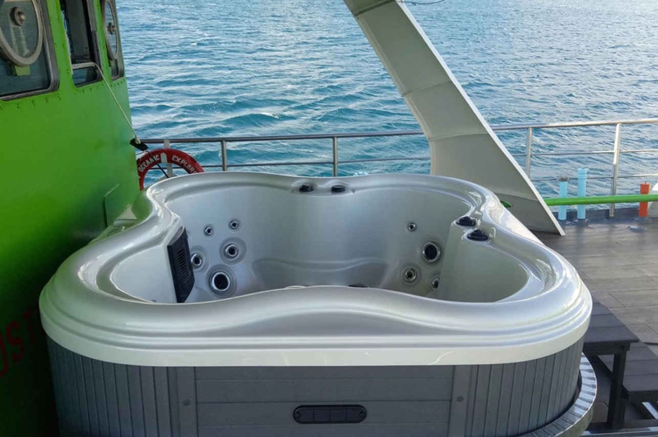 Jacuzzi
