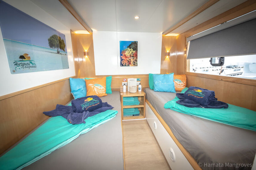 Upper Deck Cabin - Sea Friend