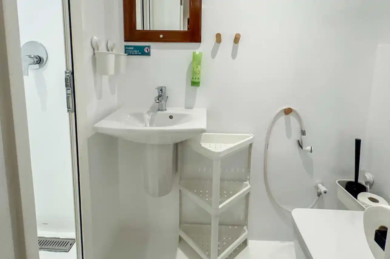 #en-suitebathrooms - Sea Friend
