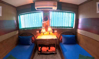 Twin Cabin