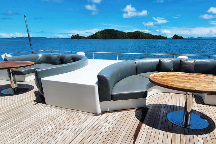 Lounge Aperta - Black Pearl