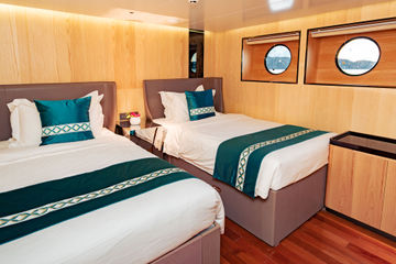 Lower Deck - Deluxe Twin Cabins