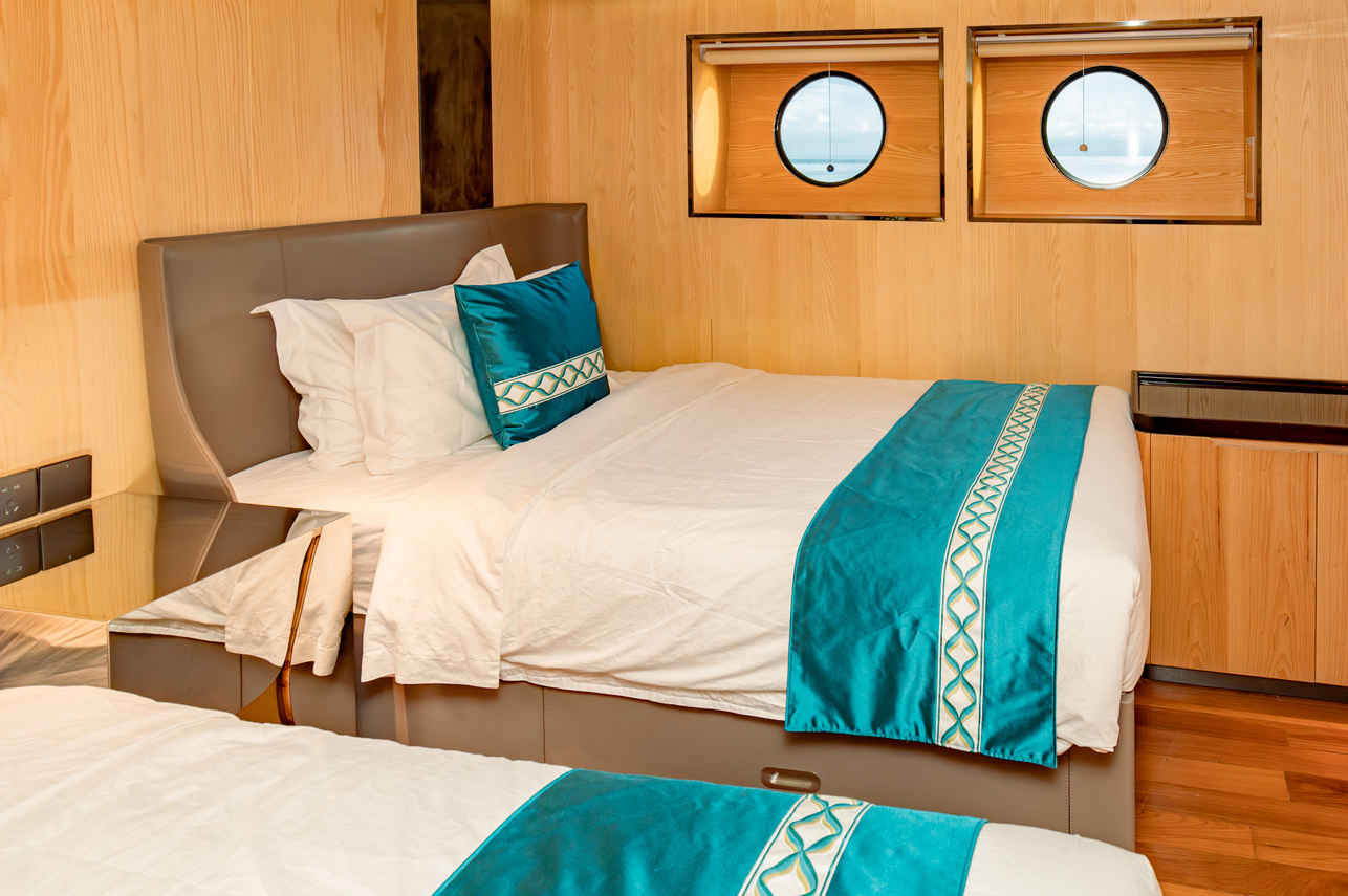 Deluxe Twin Cabins