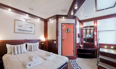 Premium Cabin 4