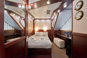 Premium Cabin 2 & 3