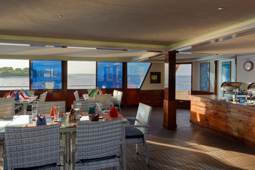 Dining Room - Yasawa Princess