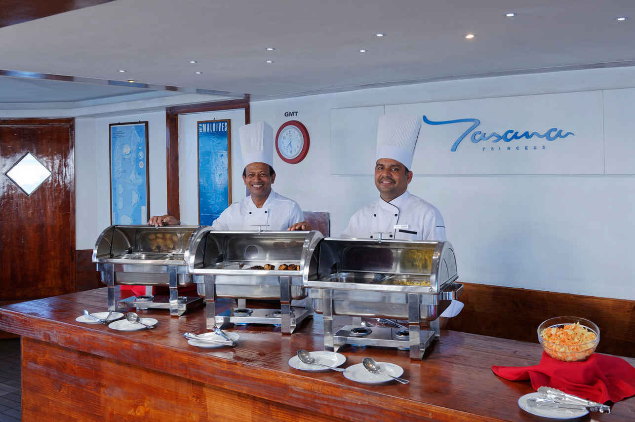 Buffet  - Yasawa Princess