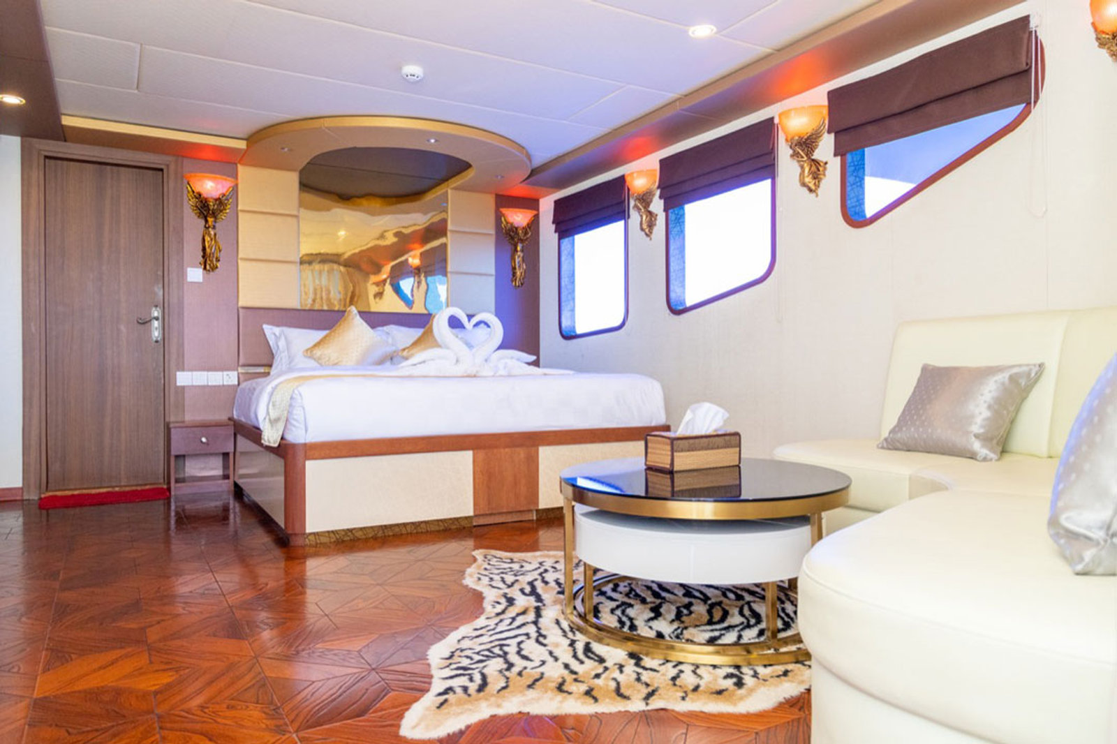 Master Suite (Cabins 9 & 10), photo 1