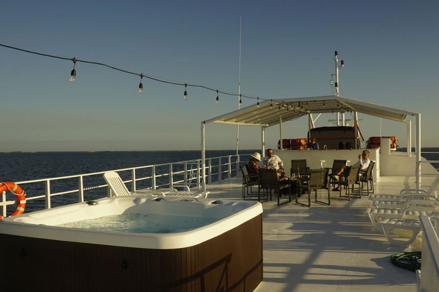 Jacuzzi - Jardines Avalon III