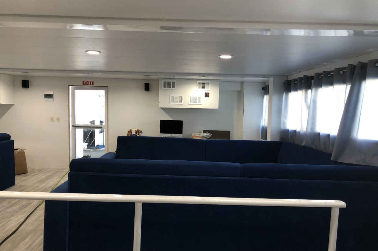 Salon interior - Jardines Avalon III