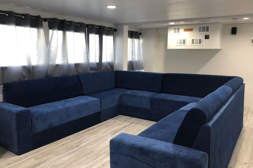 Salon interior - Jardines Avalon III