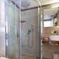 #en-suitebathroom - Bella