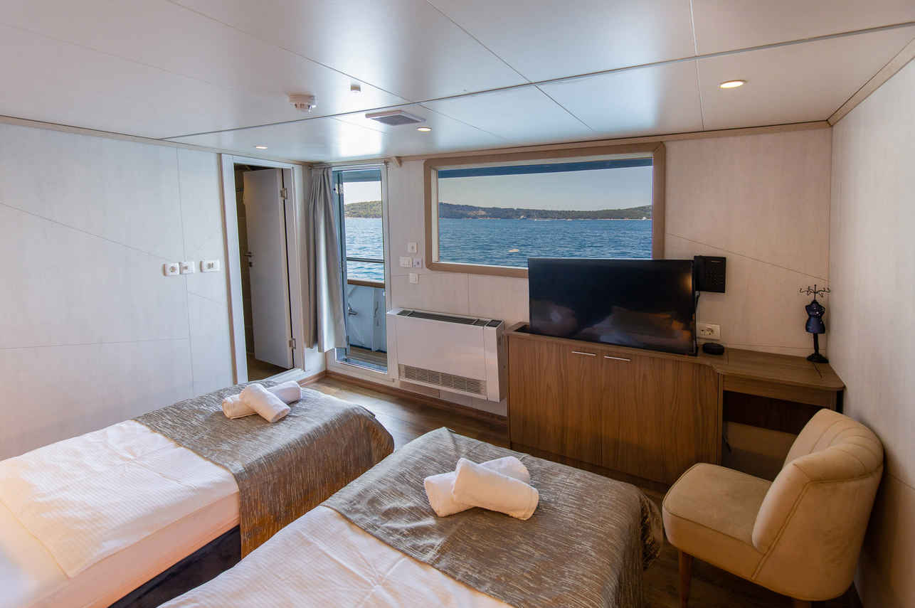 Cabina ponte principale - Bella