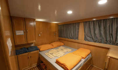 Upper Deck Double