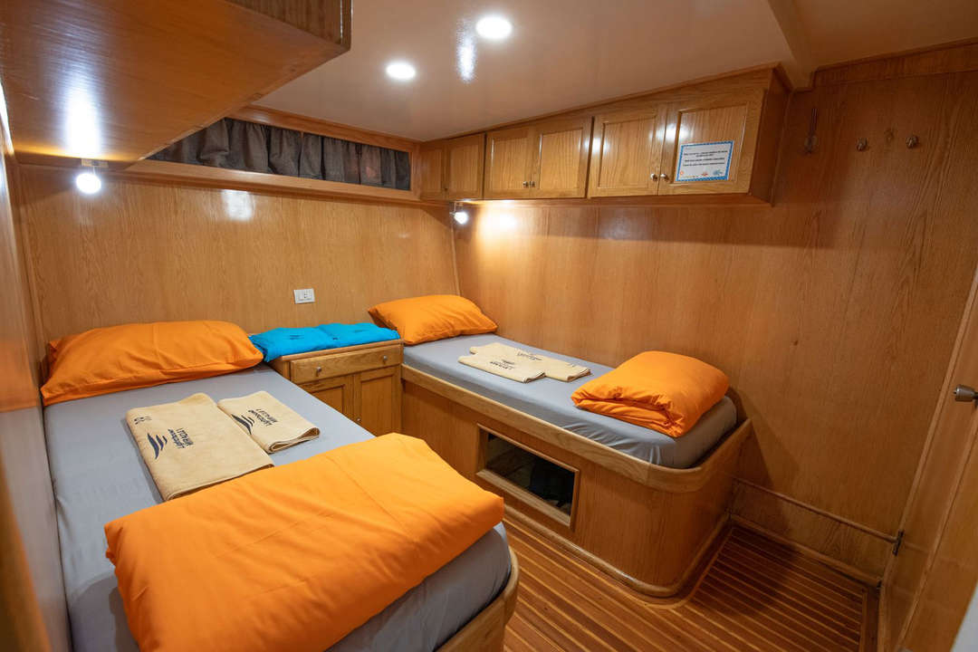#twincabin