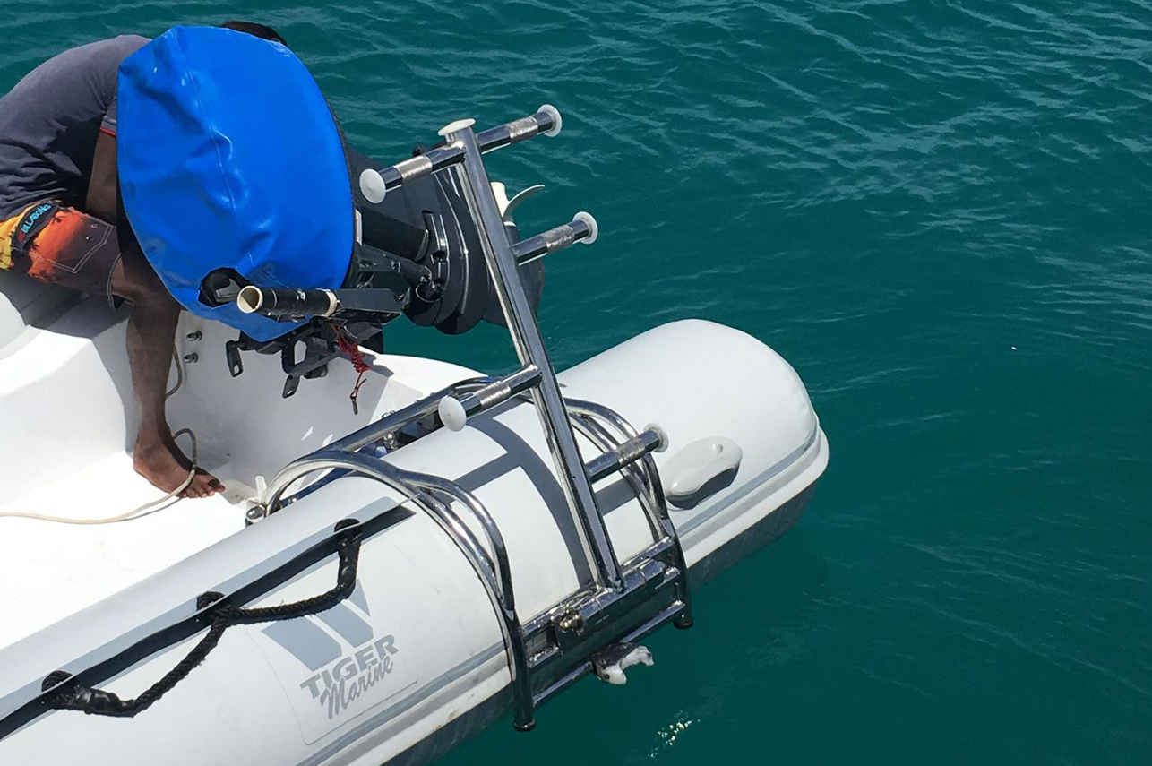 #divetender - Lighthouse Miracle 1