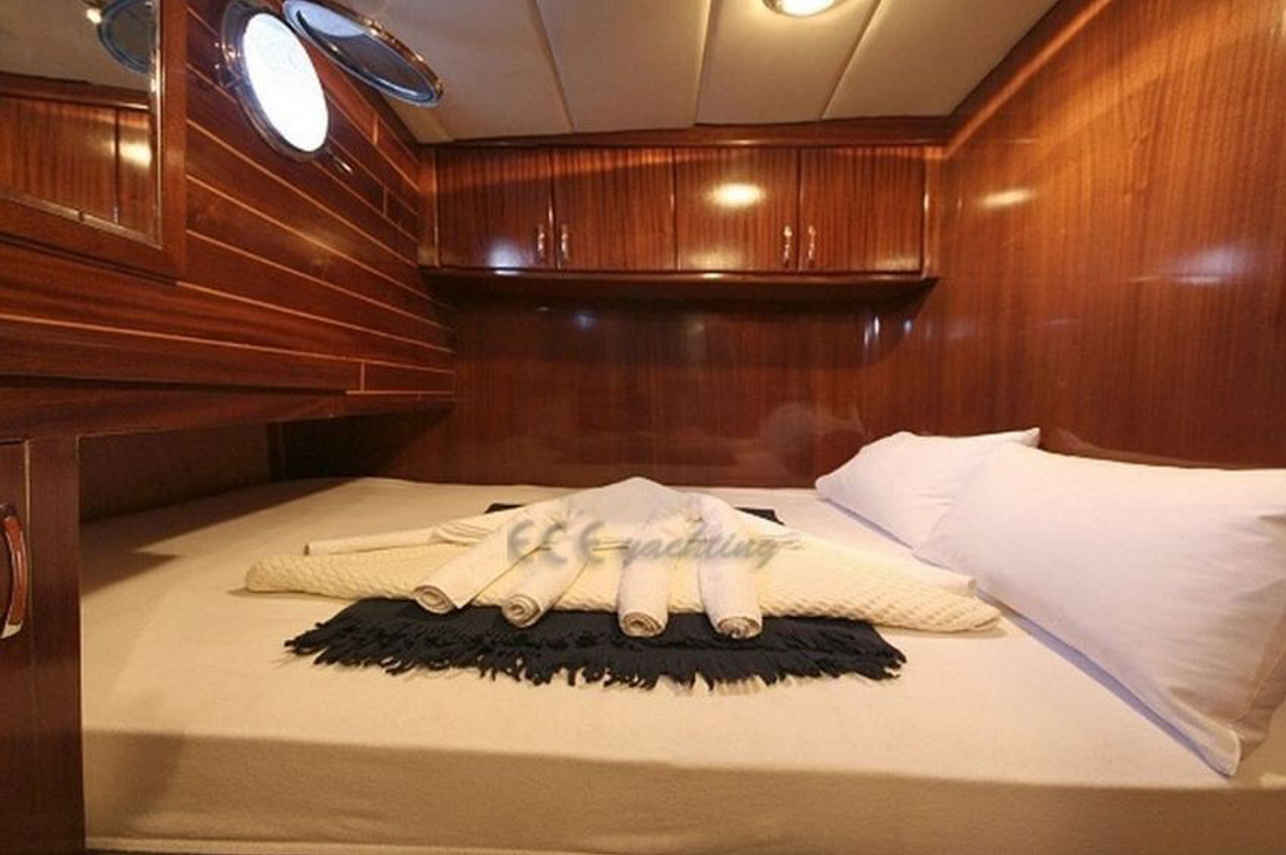 Cabina doble - Charisma