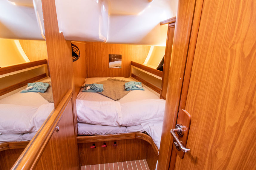 Double Cabin - Christianna VII