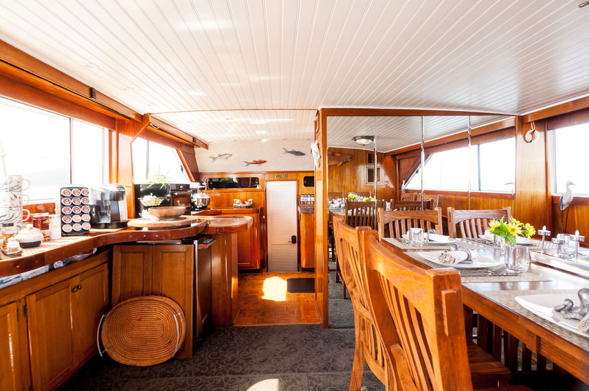 Sala de Jantar - Lady of the Sea Adventures