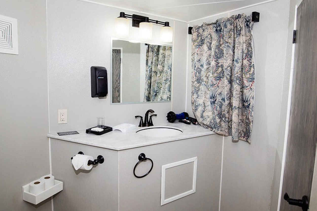#en-suitebathroom - Jardines Avalon Fleet 2